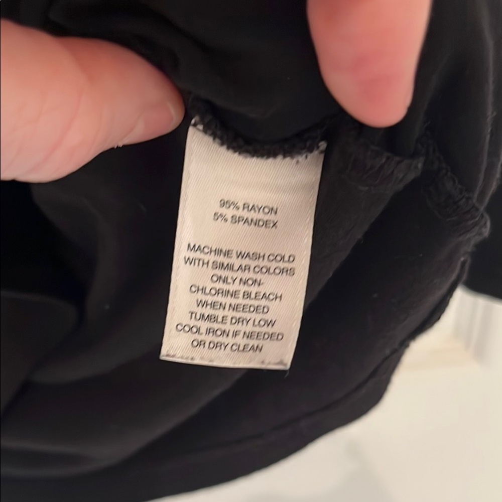 Stylish Black Top with Buckle Detail - Picture 4 of 7